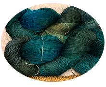 Load image into Gallery viewer, Swiss Lace