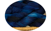 Load image into Gallery viewer, 490 Treadsoft