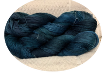 Load image into Gallery viewer, Swiss Lace